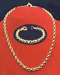 9 ct necklace and bracelet N10 B11